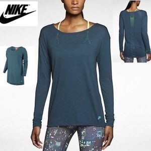NIKE Grid Burnout Long Sleeve Training Shirt